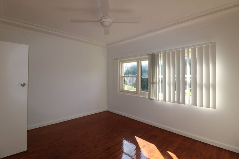 Photo - 264 William Street, Kingsgrove NSW 2208 - Image 2
