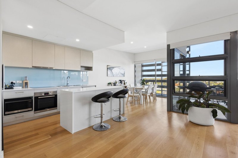 Photo - 26/405 Oxford Street, Mount Hawthorn WA 6016 - Image 2