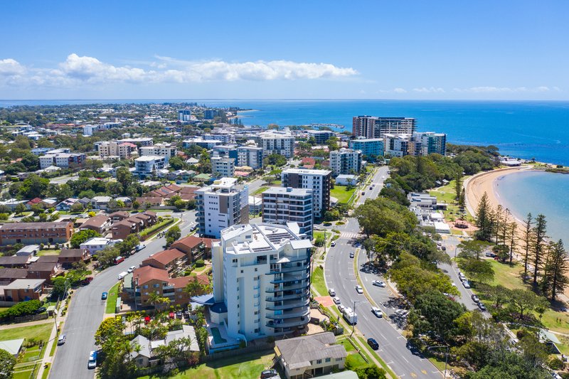 Photo - 26/41-43 Marine Parade, Redcliffe QLD 4020 - Image 25