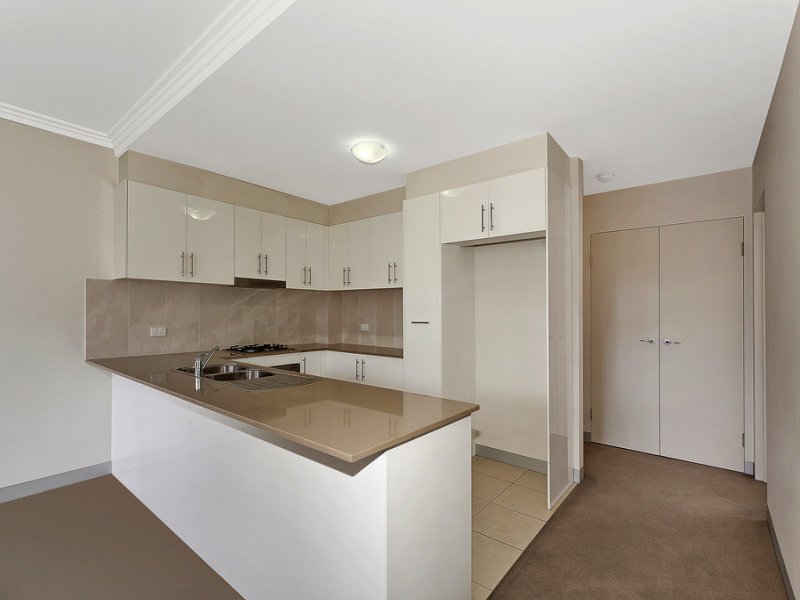 Photo - 26/41 Roseberry Street, Manly Vale NSW 2093 - Image 2