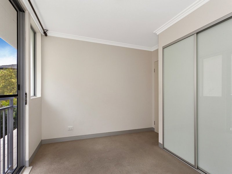 Photo - 26/41 Roseberry Street, Manly Vale NSW 2093 - Image 4