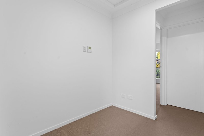 Photo - 26/43 Farinazzo Street, Richlands QLD 4077 - Image 10