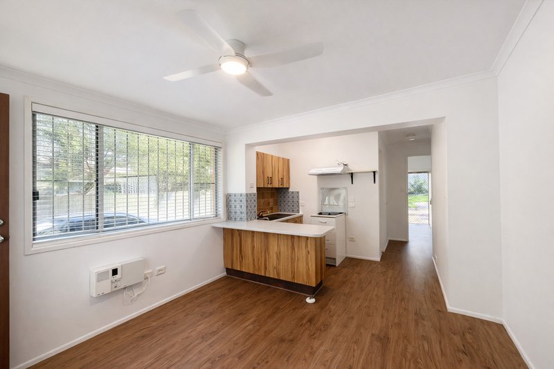 Photo - 2/643 Robinson Road, Aspley QLD 4034 - Image 3