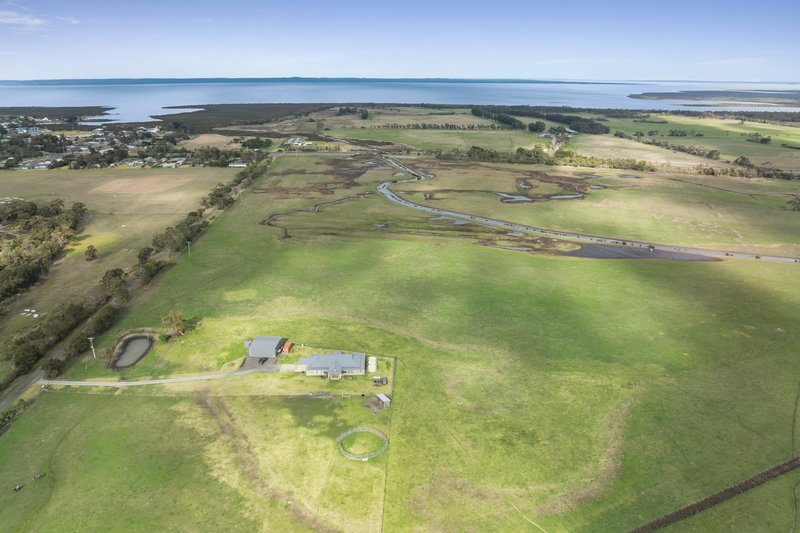 Photo - 2645 South Gippsland Highway, Tooradin VIC 3980 - Image 3
