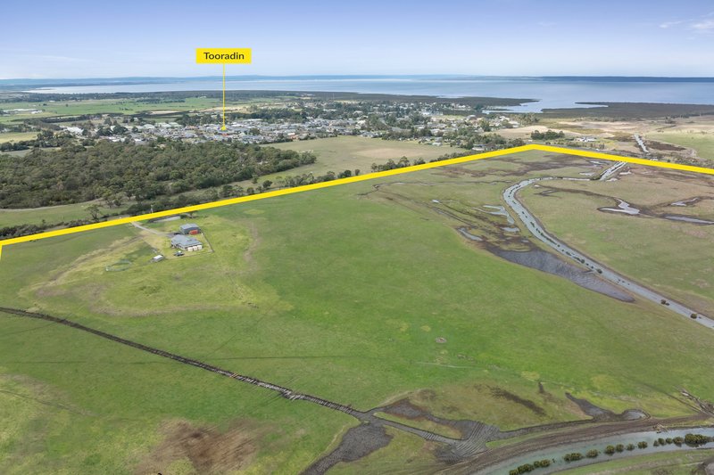 Photo - 2645 South Gippsland Highway, Tooradin VIC 3980 - Image 7