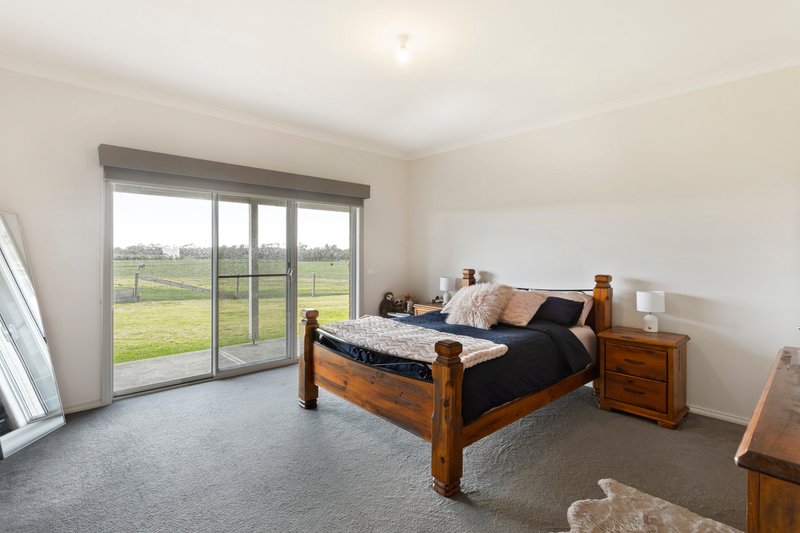 Photo - 2645 South Gippsland Highway, Tooradin VIC 3980 - Image 14