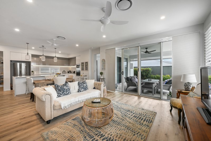 Photo - 264/75 Highgrove Drive, Highfields QLD 4352 - Image 2