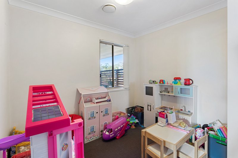 Photo - 26/48-54 Fleet Drive, Kippa-Ring QLD 4021 - Image 9