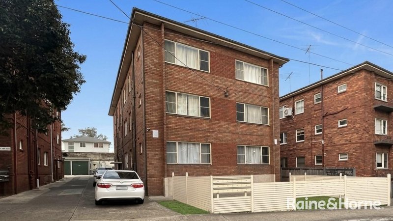 Photo - 2/65 Albert Crescent, Burwood NSW 2134 - Image 1