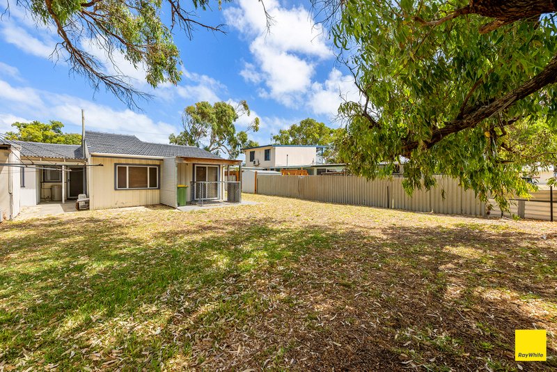 Photo - 2/65 Atkinson Way, Lancelin WA 6044 - Image 14