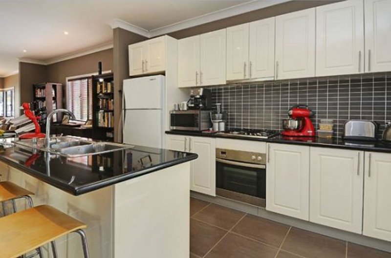 Photo - 265 Beaudesert Rd , Moorooka QLD 4105 - Image 2