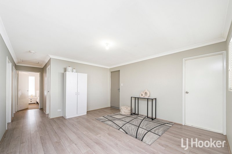 Photo - 2/65 Eynesford Street, Gosnells WA 6110 - Image 18