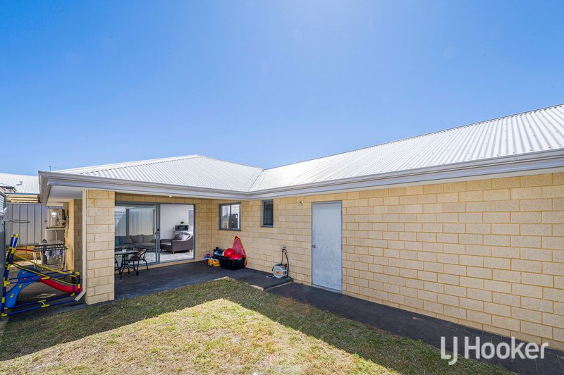 Photo - 2/65 Eynesford Street, Gosnells WA 6110 - Image 20