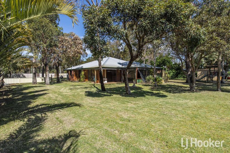 Photo - 265 Lakes Road, Greenfields WA 6210 - Image 17