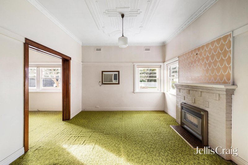 Photo - 265 Mckinnon Road, Mckinnon VIC 3204 - Image 2