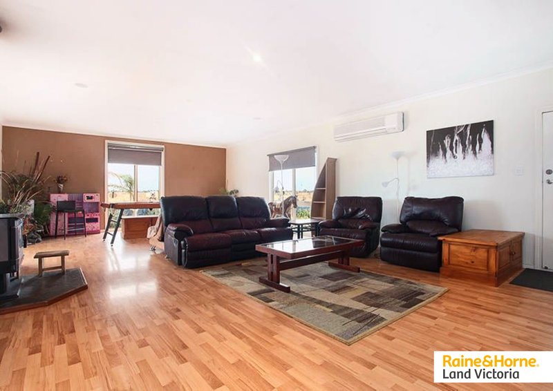 Photo - 265 Narraburra Road, Little River VIC 3211 - Image 6