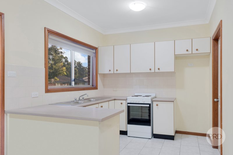 Photo - 2/65 Newham Drive, Cambridge Gardens NSW 2747 - Image 3