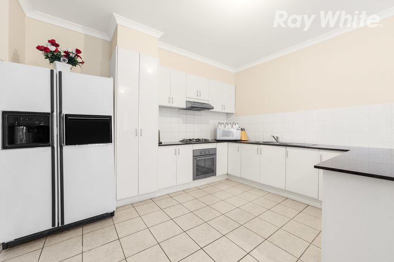 Photo - 2/65 Pommel Crescent, Epping VIC 3076 - Image 2