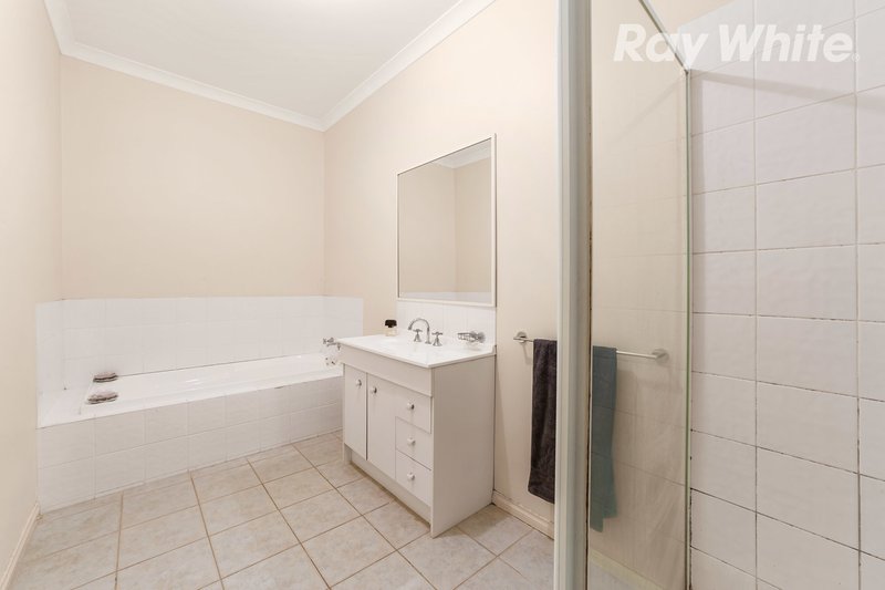 Photo - 2/65 Pommel Crescent, Epping VIC 3076 - Image 5