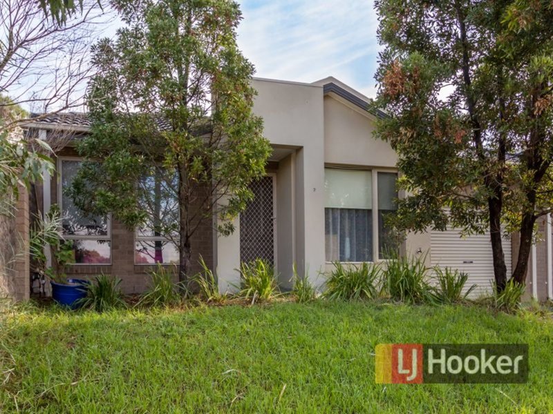 Photo - 2/65 Potts Road, Langwarrin VIC 3910 - Image 9