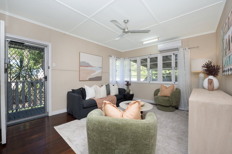 Photo - 265 Stuart Drive, Wulguru QLD 4811 - Image 4