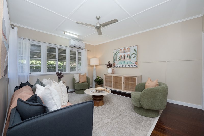 Photo - 265 Stuart Drive, Wulguru QLD 4811 - Image 5
