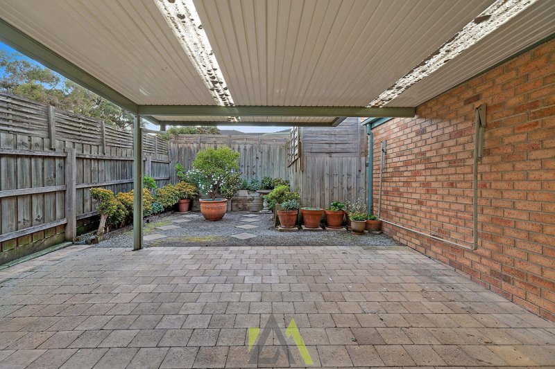 Photo - 2/65 Taketa Crescent, Frankston VIC 3199 - Image 12