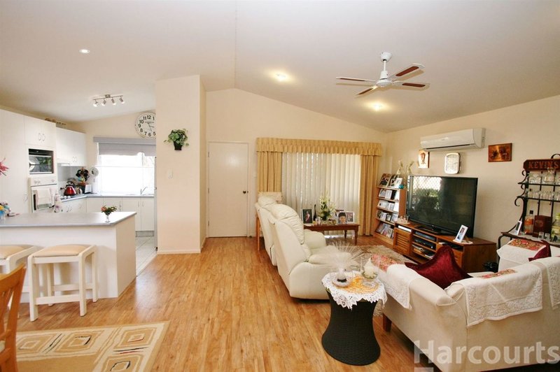 Photo - 265/126 Cotterill Ave , Bongaree QLD 4507 - Image 2