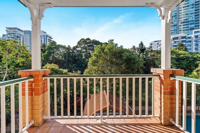 Photo - 26/53 Bauer Street, Southport QLD 4215 - Image 8