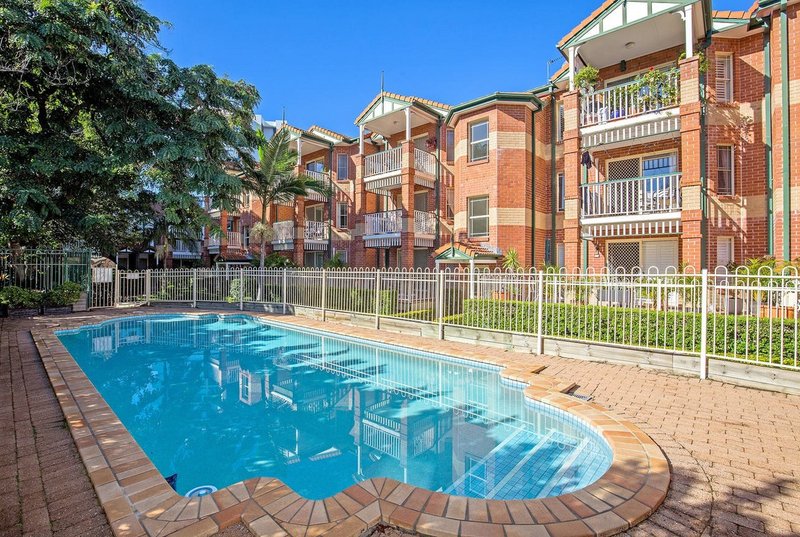 Photo - 26/53 Bauer Street, Southport QLD 4215 - Image 20