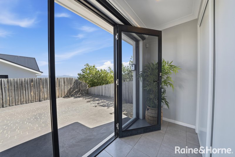Photo - 2/654 Oceana Drive, Tranmere TAS 7018 - Image 19