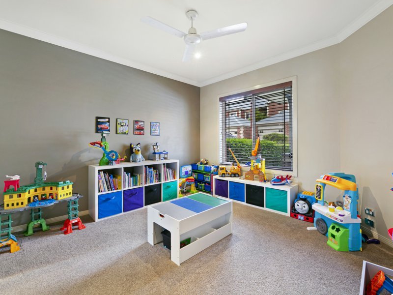 Photo - 26/55 Paradise Springs Ave , Robina QLD 4226 - Image 10