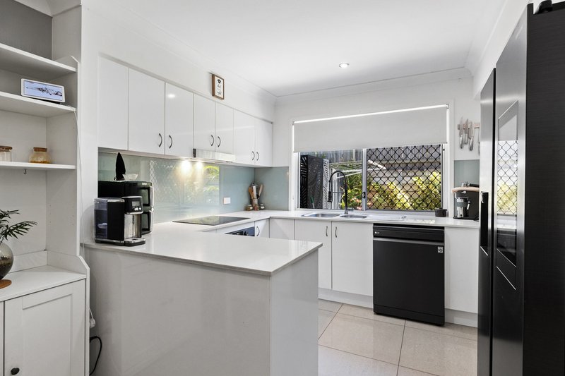 Photo - 26/57 Charles Canty Drive, Wellington Point QLD 4160 - Image 4