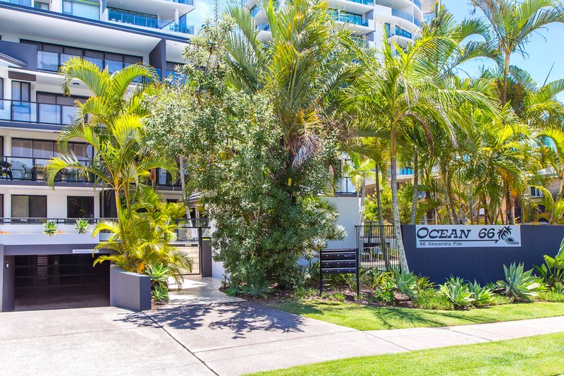 Photo - 2/66-68 Alexandra Parade, Maroochydore QLD 4558 - Image 5