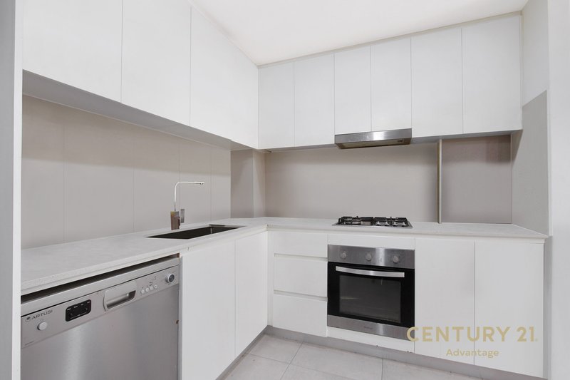 Photo - 2/66-68 Essington Street, Wentworthville NSW 2145 - Image 4