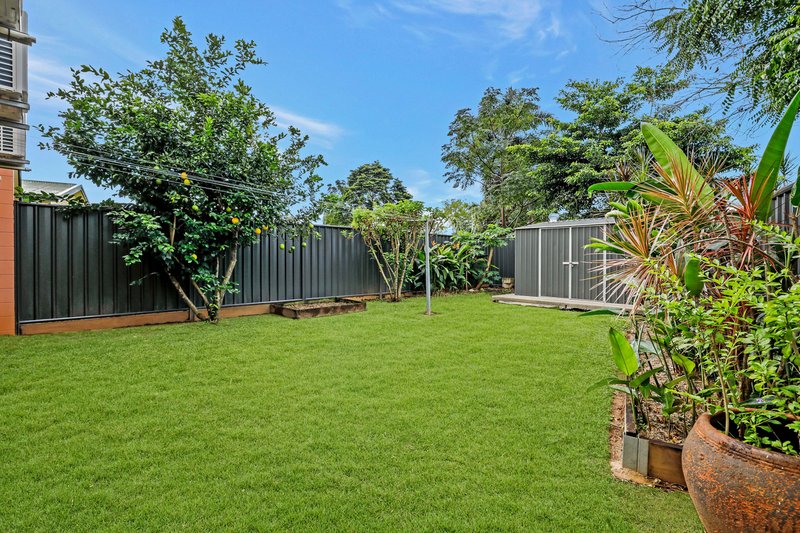 Photo - 2/66 Barnard Drive, Mount Sheridan QLD 4868 - Image 13