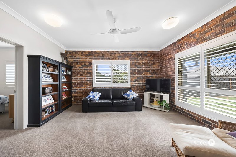 Photo - 266 Edinburgh Castle Road, Wavell Heights QLD 4012 - Image 20