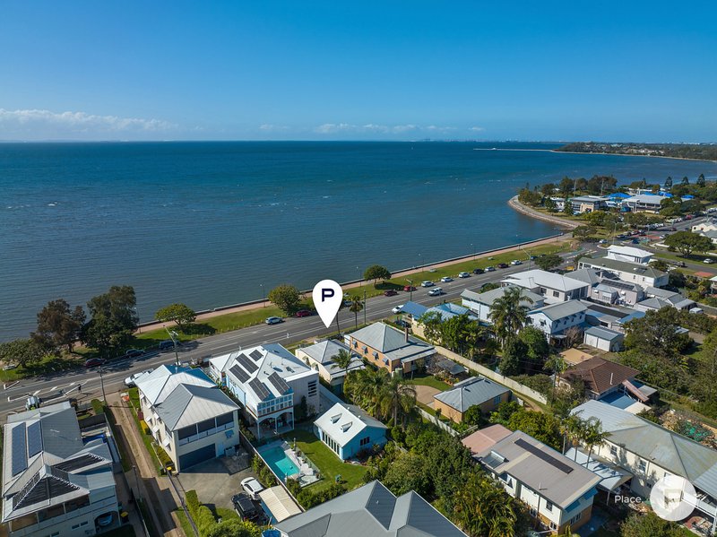 Photo - 266 Flinders Parade, Sandgate QLD 4017 - Image 1