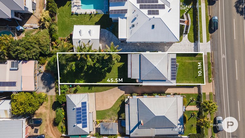 Photo - 266 Flinders Parade, Sandgate QLD 4017 - Image 17