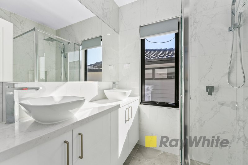 Photo - 2/66 Frawley Road, Hallam VIC 3803 - Image 6