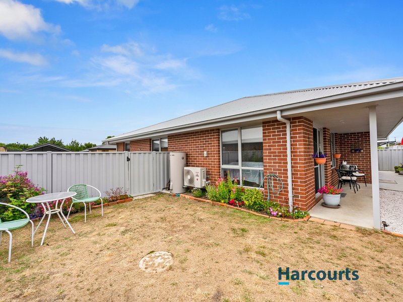 Photo - 2/66 Main Street, Ulverstone TAS 7315 - Image 12