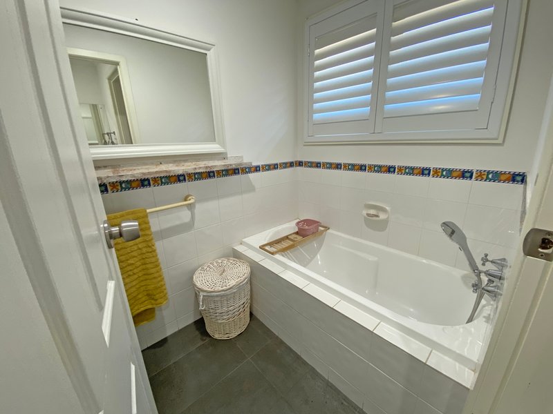 Photo - 266 Milne Road, Modbury Heights SA 5092 - Image 16