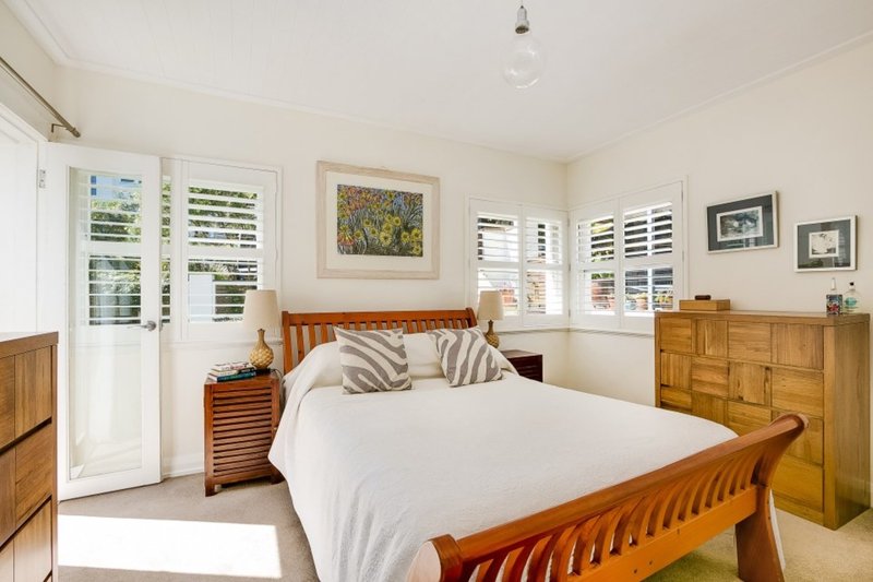 Photo - 2/66 Queenscliff Road, Queenscliff NSW 2096 - Image 7