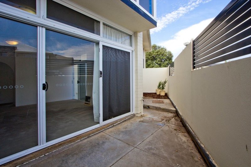 Photo - 2/66 Seaview Road, West Beach SA 5024 - Image 3