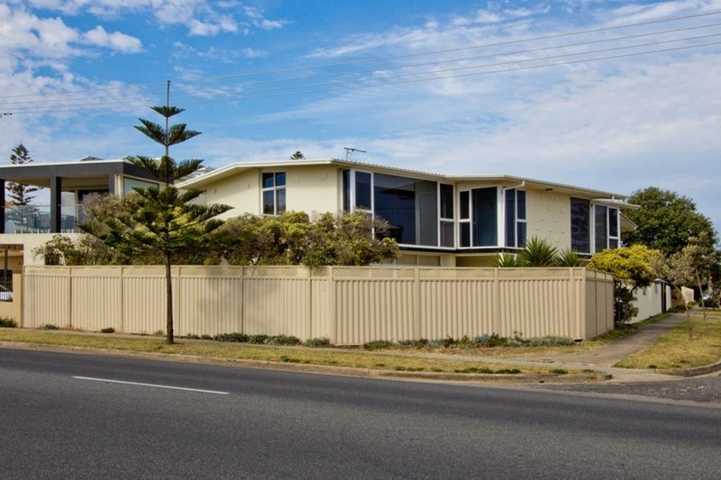 Photo - 2/66 Seaview Road, West Beach SA 5024 - Image 17