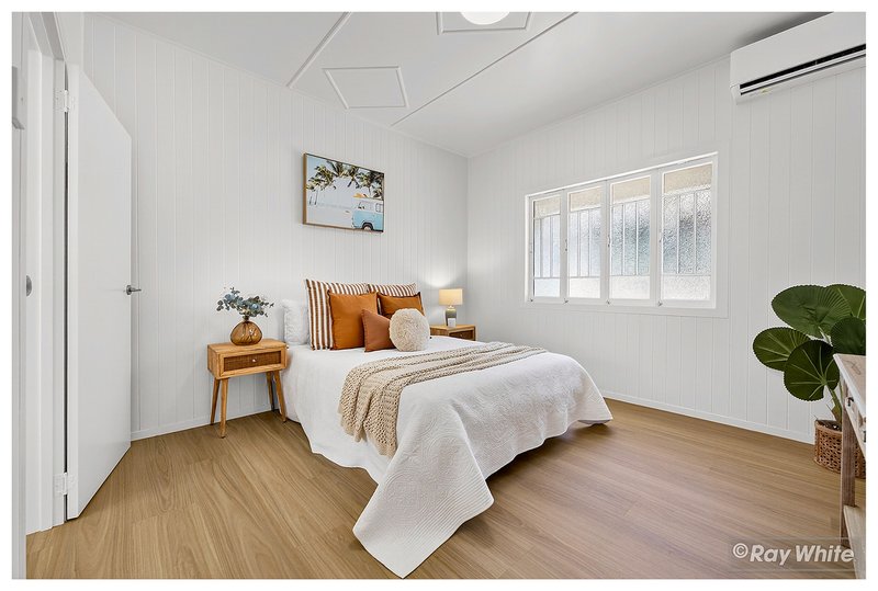 Photo - 266 William Street, The Range QLD 4700 - Image 18