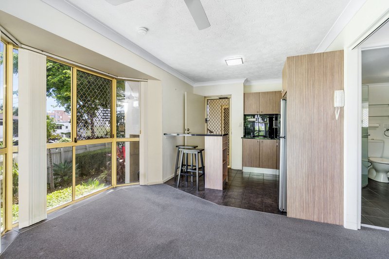 Photo - 26/63 Queen Street, Southport QLD 4215 - Image 6