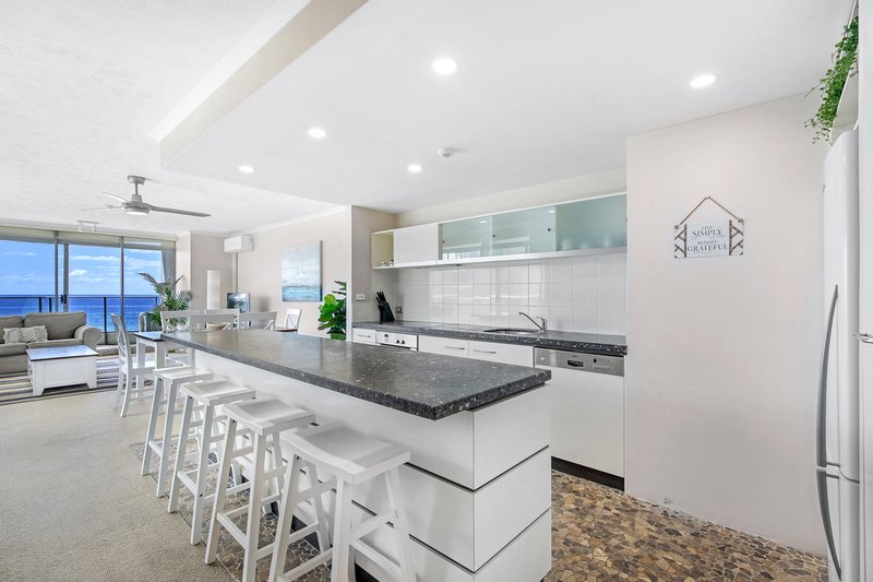 Photo - 26/67-71 Albatross Avenue, Mermaid Beach QLD 4218 - Image 4