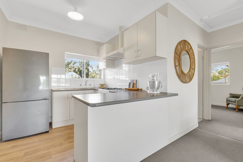 Photo - 2/67 Balham Avenue, Kingswood SA 5062 - Image 5