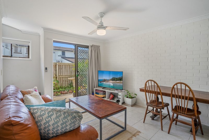 Photo - 2/67 Ballina Street, Lennox Head NSW 2478 - Image 6